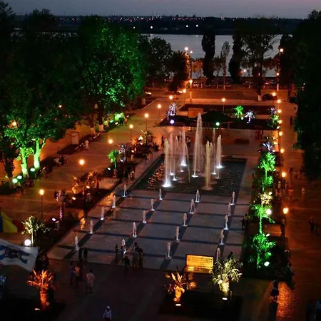 Ekon Mamaia